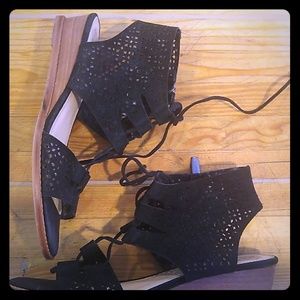 Vince Camuto  sandals